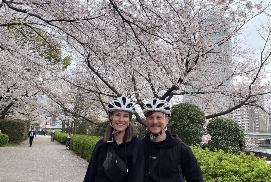 Tokyo: Private Cycling Tour with cute E-bike - Imperial Palace Gates: A Respectful Pause in the Middle of Traffic