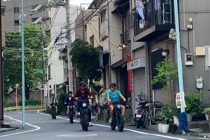 Tokyo Top Highlights 3h Guided E-bike Tour - Price and value: what $63.67 buys you in Tokyo terms