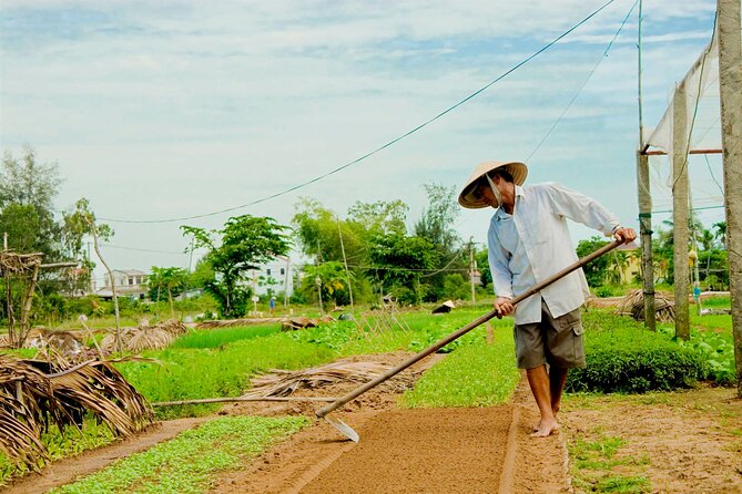 Tra Que Village Cycling And Farming - Getting started at 119 Tran Quang Khai (and keeping the morning simple)