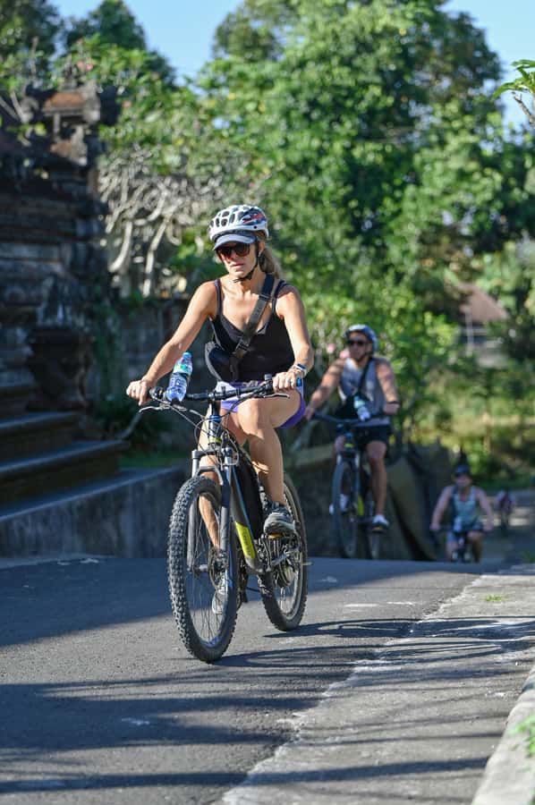 Ubud: Cycling Tour Local Villages, Temple, and Rice Field - Cantik Agriculture breakfast, then Kintamani and Mount Batur views
