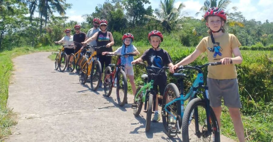 Ubud: Downhill Countryside Cycling From Kintamani - Mid-ride village time: cultural stops you can ask questions about