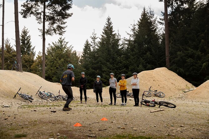 Unlock Your Potential with a Private mountain bike lesson. - What You Get: Full-Suspension Bike Rental and Transport