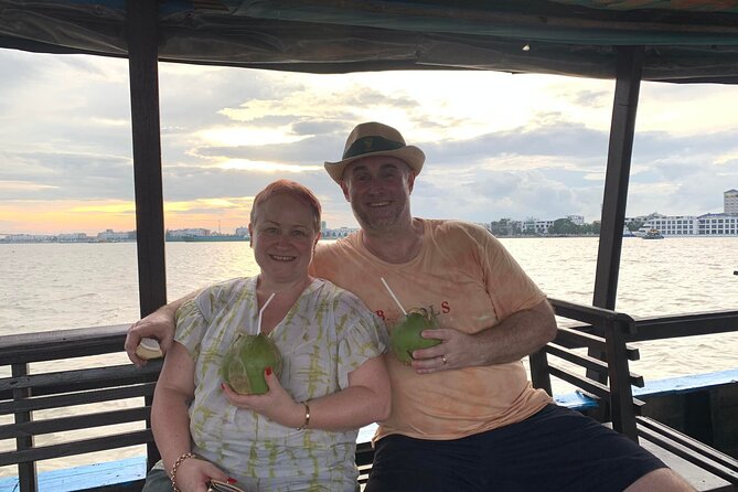 VIP Mekong Delta Adventure Cycling & Kayaking - Private Day Trip - Cycling at Family Tiny Garden: fruit, village lanes, and a practical pace