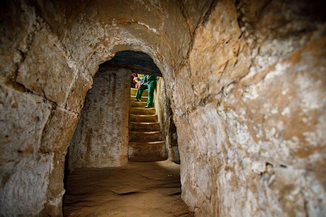 VIP Tour Mekong Delta Homestay Cu Chi Tunnels Cycling Kayak 2D1N - Key things I’d circle before you book