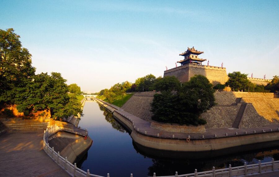 Xi'an City Wall Private Guided Tour with Cycling Option - The Guided City Wall Visit: What You Gain in 40 Minutes